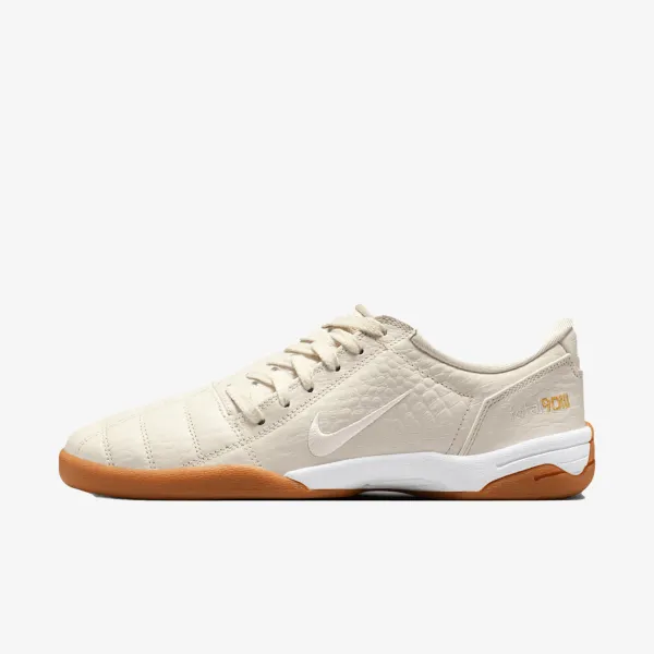 Nike Total90 