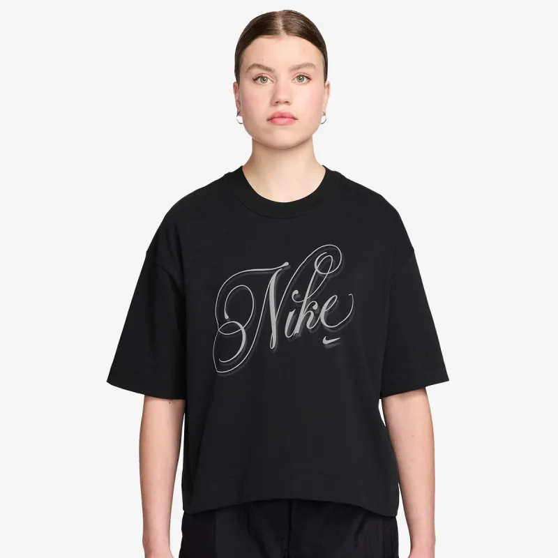 Nike W NSW SS TEE BOXY SCRIPT 