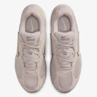 Nike NIKE V5 RNR SUEDE 