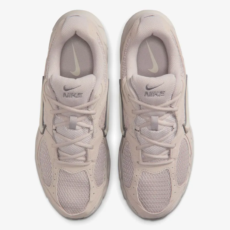 Nike NIKE V5 RNR SUEDE 