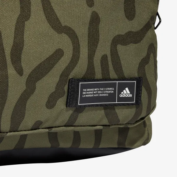Adidas Classic 