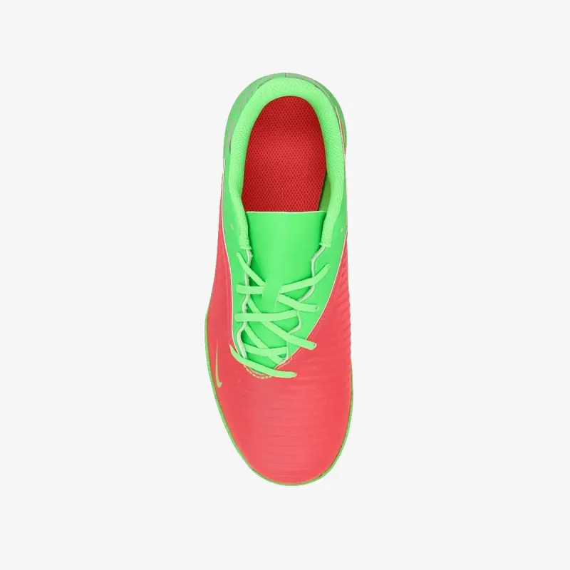 Nike Phantom 6 