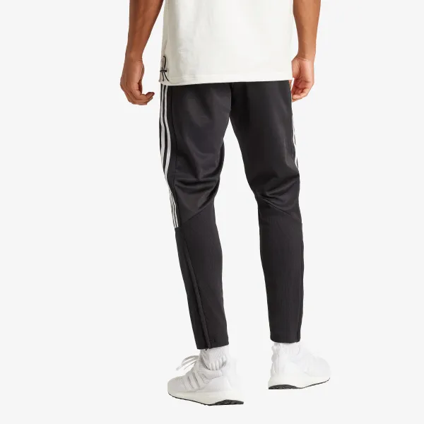 Adidas Tiro 