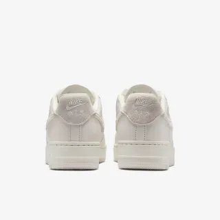 Nike WMNS AIR FORCE 1 '07 SIB 