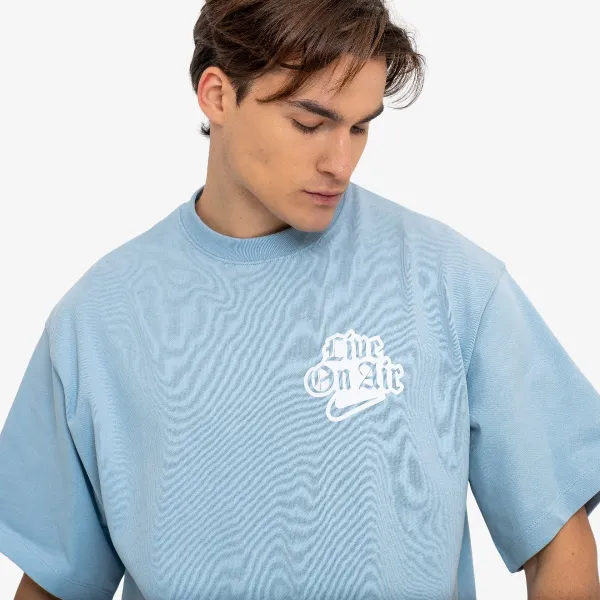 Nike Solo Swoosh 
