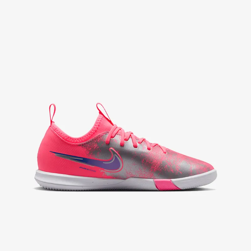 Nike Vapor 16 