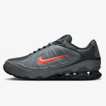 Nike Reax 8 