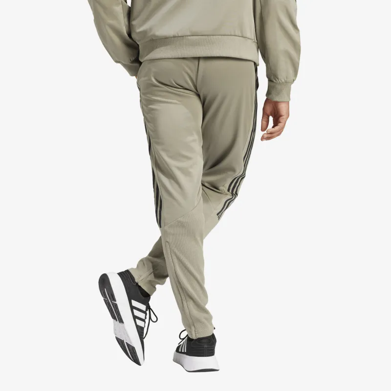 Adidas Tiro 