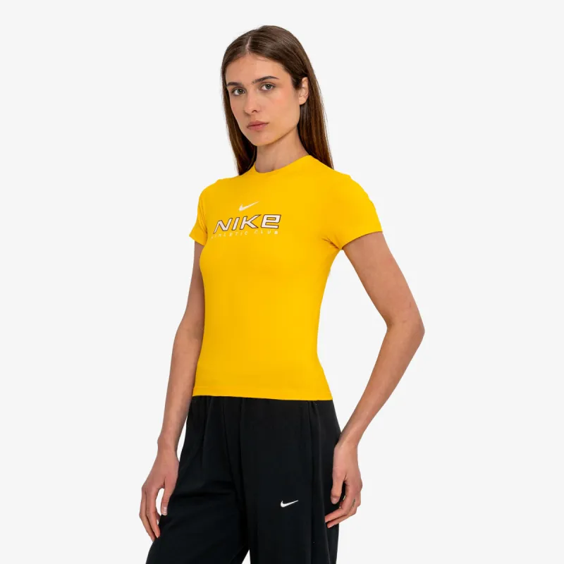 Nike Sportswear 