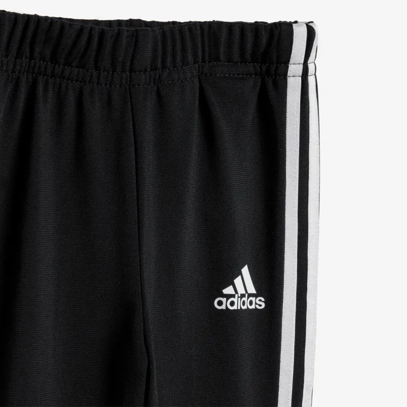 Adidas Essentials 