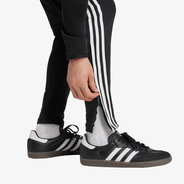 Adidas Tiro Essentials 