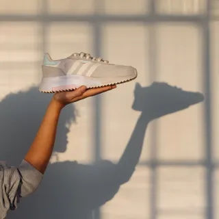 Adidas Retropy F2 