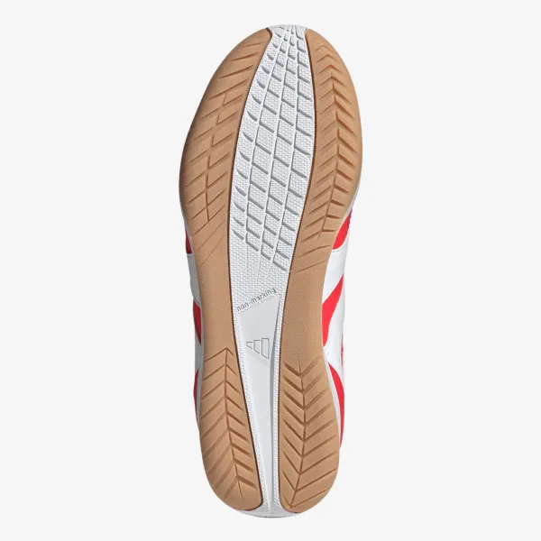 adidas Predator Club In Sala 