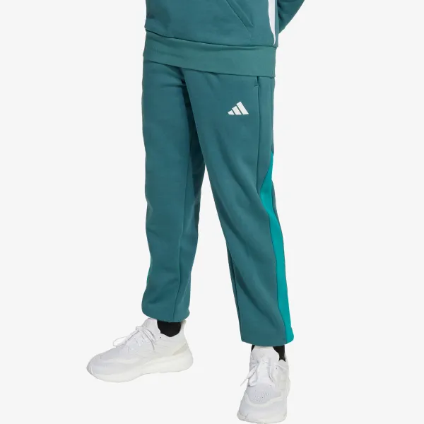 Adidas Seasonal Essentials Colorblock 