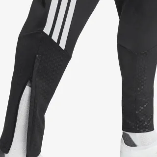 adidas LFC TR PNT 
