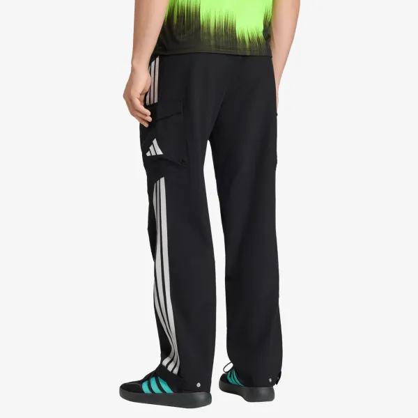 Adidas Mercedes-AMG Petronas Formula 1 Team Mechanics 