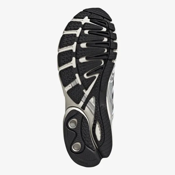 adidas ADISTAR CONTROL 5 