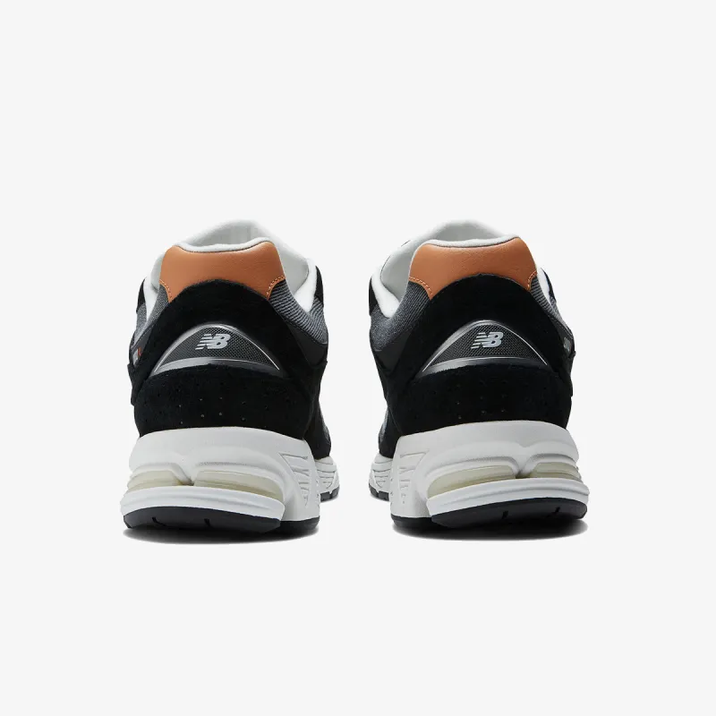 New Balance 2000R 