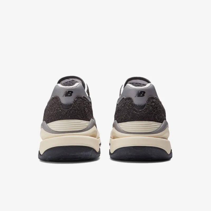 New Balance M 5740 
