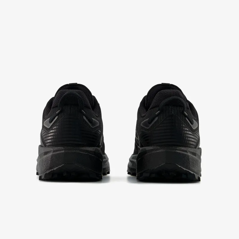 New Balance M REBEL TRAIL 