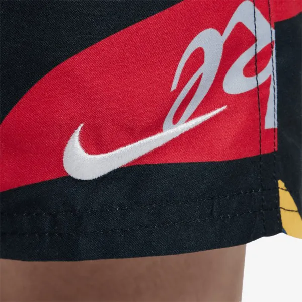Nike 4