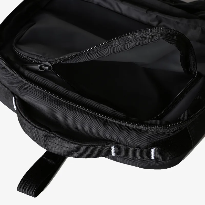 The North Face BASE CAMP VOYAGER DOPP KIT 