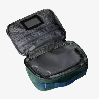 The North Face Base Camp Voyager Toiletry Kit 