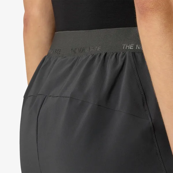 The North Face W FELIK SLIM TAPERED SHORT ASPHALT GREY/ 