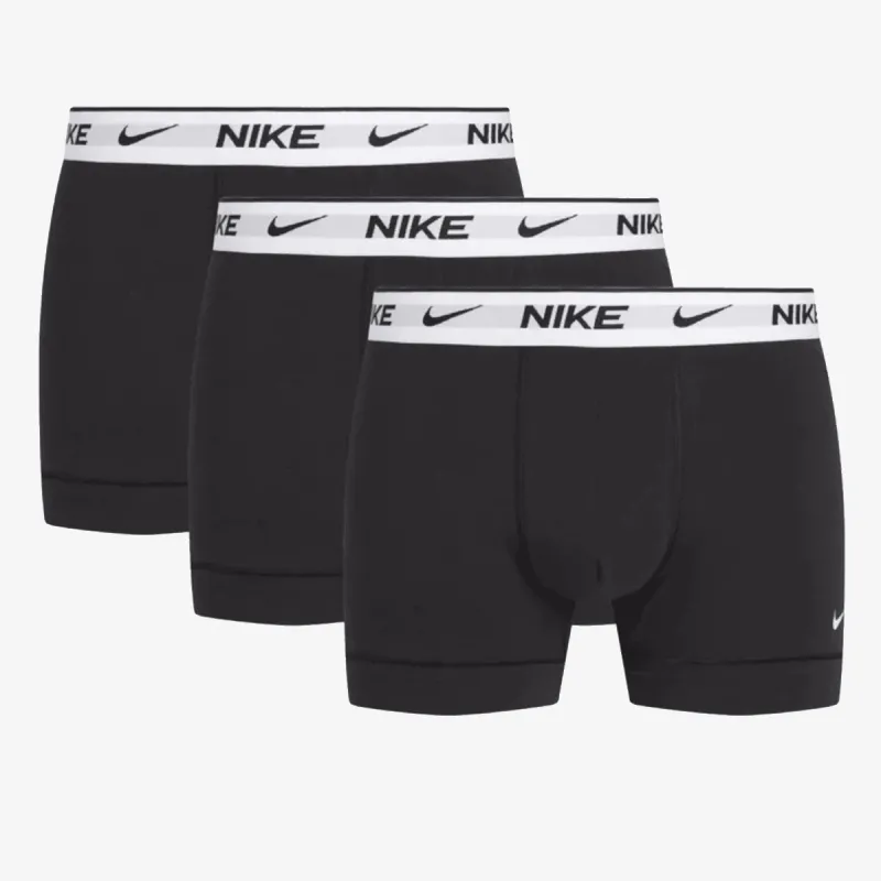 Nike TRUNK 
