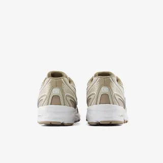 New Balance K 740 