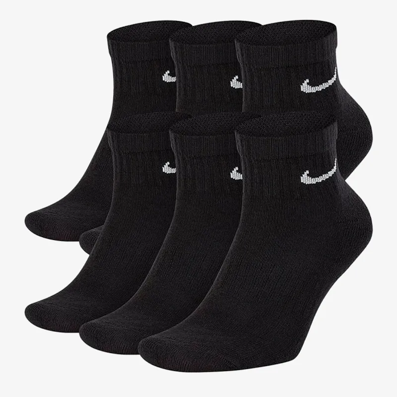 Nike Everyday Cushioned 