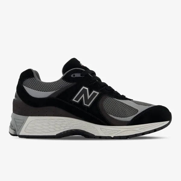 New Balance 2002R 