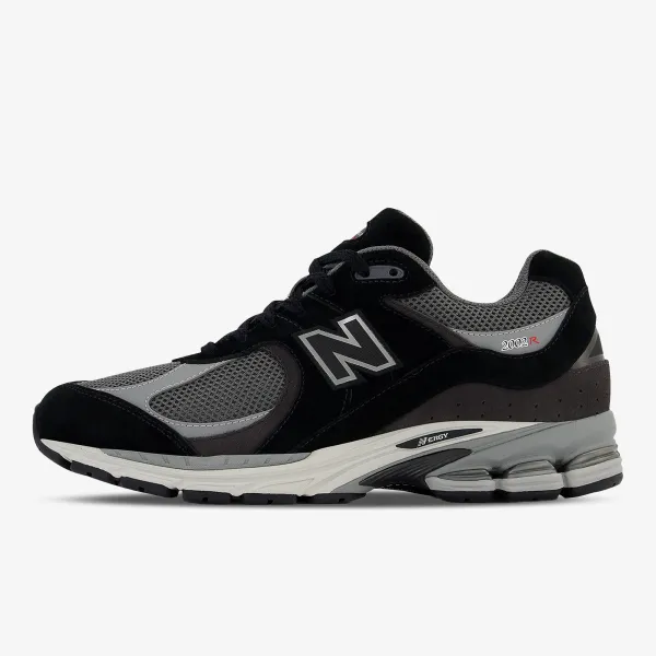 New Balance 2002R 