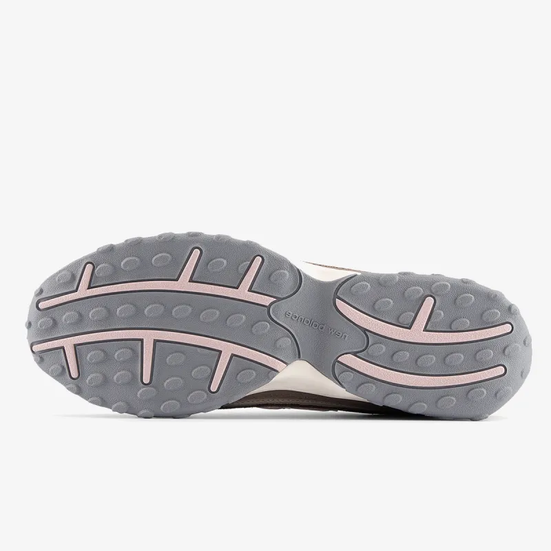 New Balance 204L 