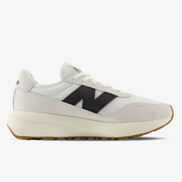 New Balance 370 