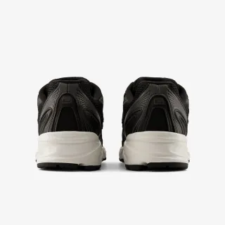 New Balance 740 