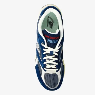 New Balance 880 