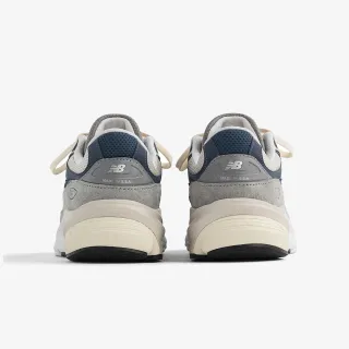 New Balance 990 