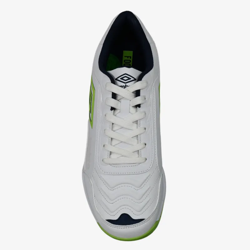 Umbro TACKLE IC 