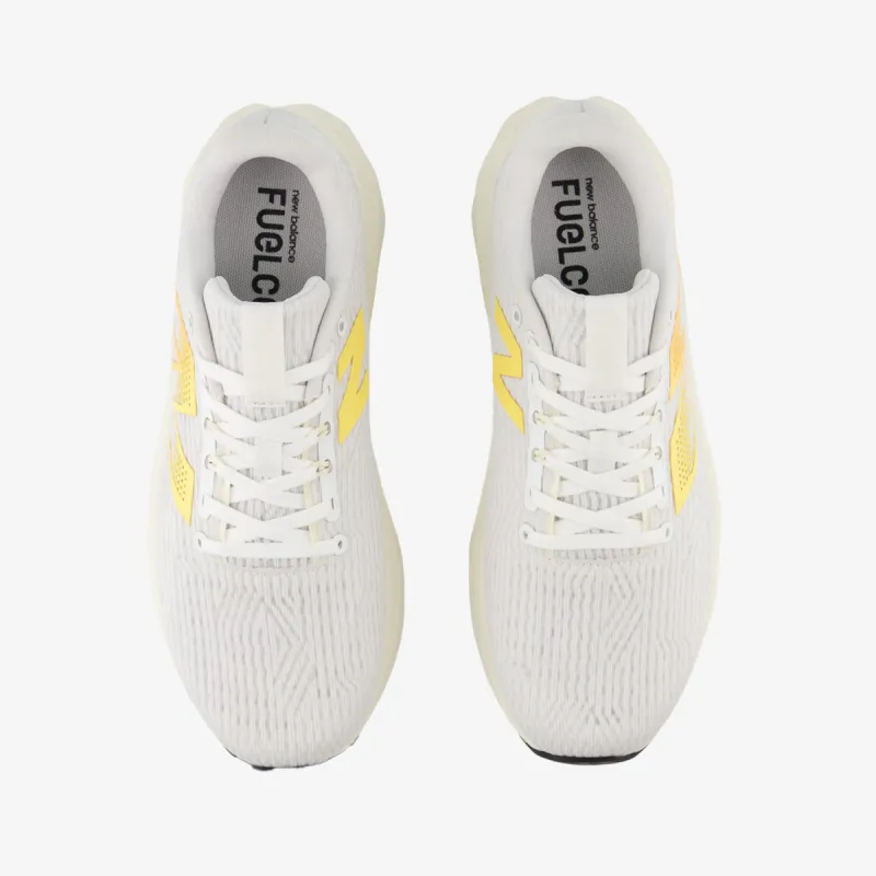 New Balance W FC Propel 