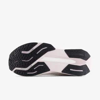 New Balance W FC PROPEL 