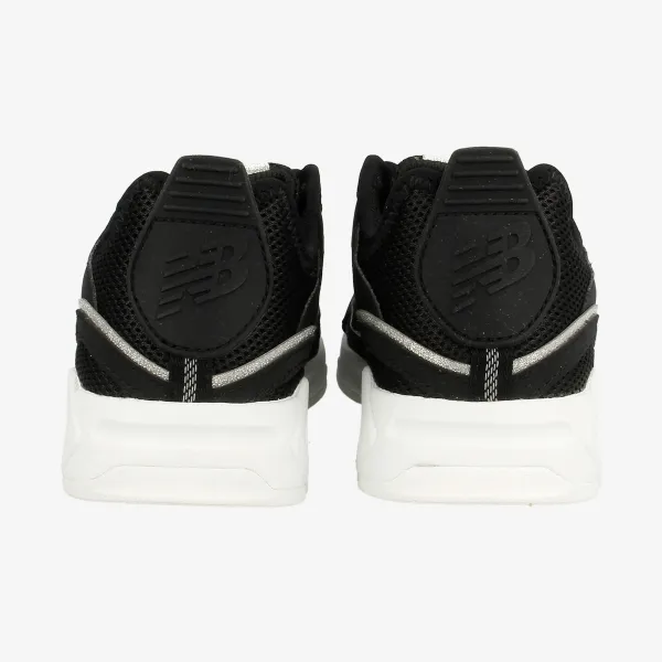 New Balance W XRACER 